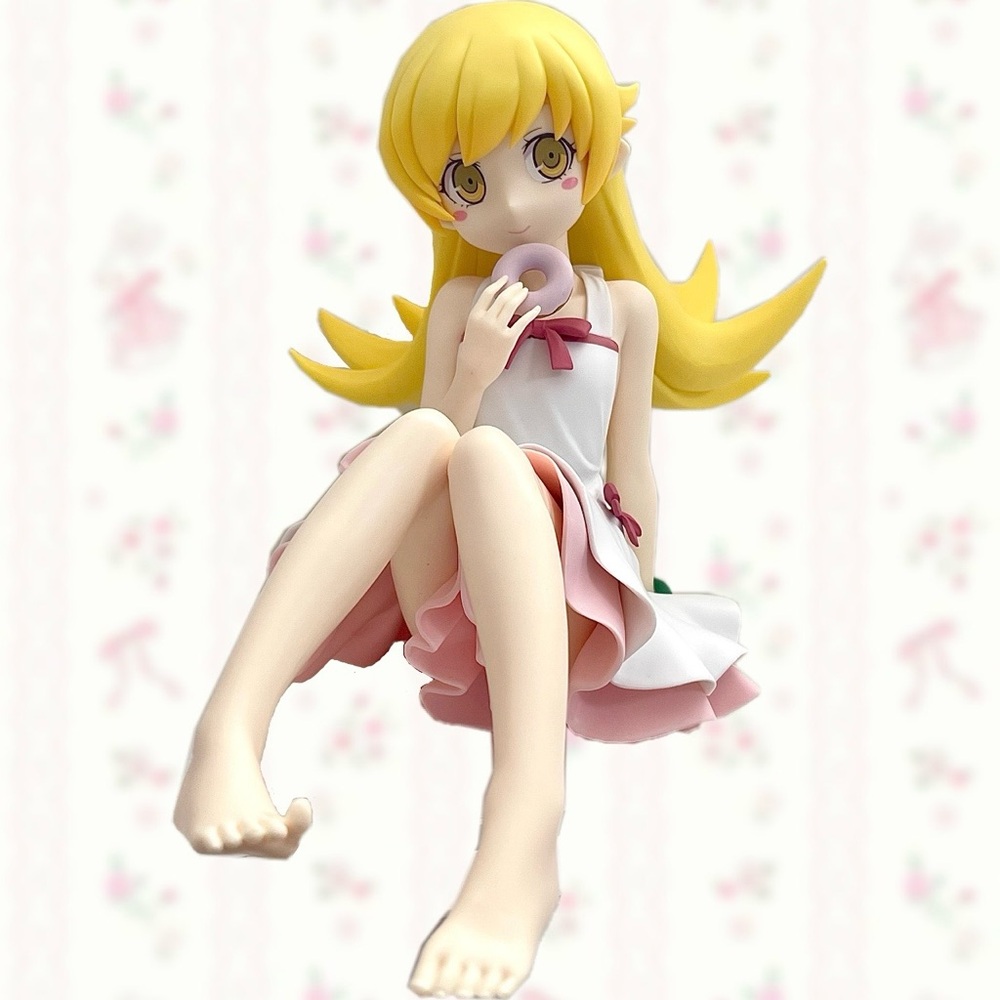 Shinobu Oshino Relaxtime Figure Bandai Banpresto